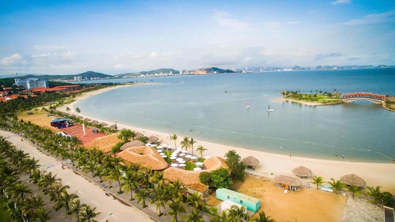 Moon Halo Hotel Ha Long Exteriör bild